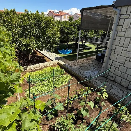 Adriatic Treasure Nyaraló Trogir